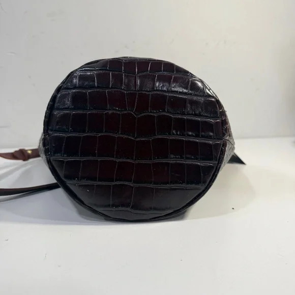 Clare V. Petite Jeanne in Bordeaux Autumn Croco Bucket Bag Embossed Leather - Picture 6 of 13